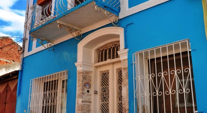 Айвалык: Kuyulubahçe Pension