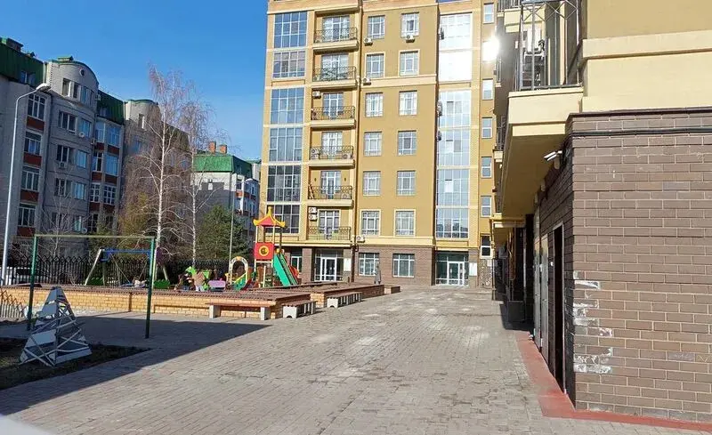 Казань: Апартаменты на ул. Столярова, 19