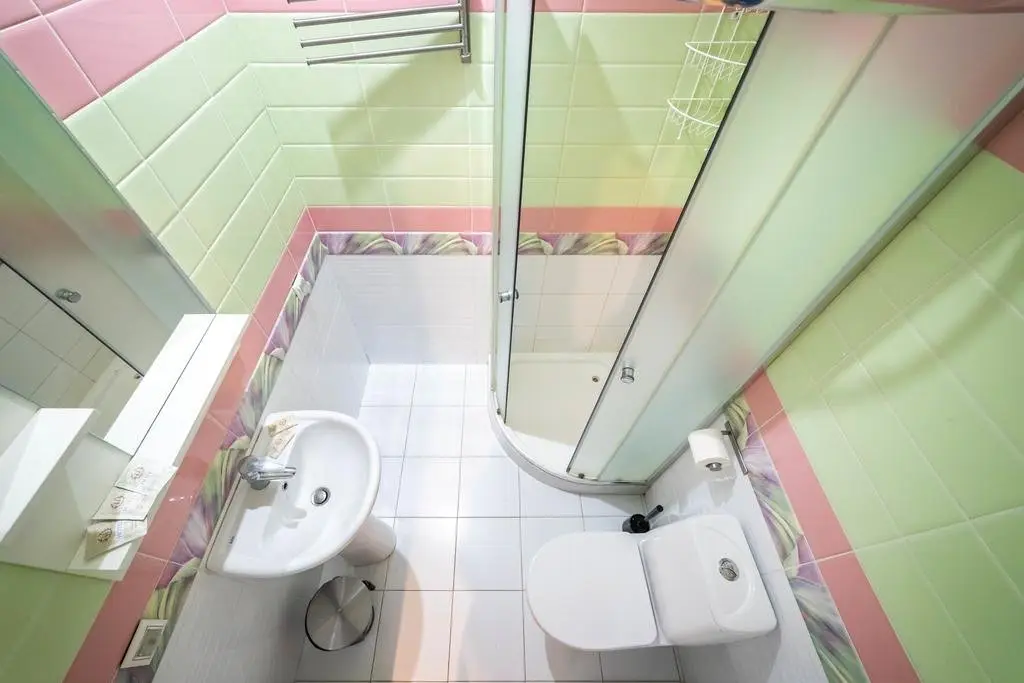 Эсто-Садок: Deluxe Zashitnoikov Kavkaza 77 2 Apartments
