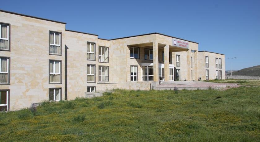 Ургуп: Uset Hotel