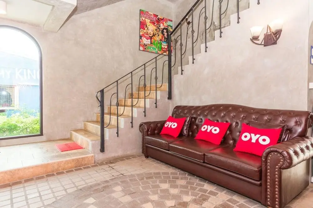Муанг: Oyo 401 Pine House Rawai