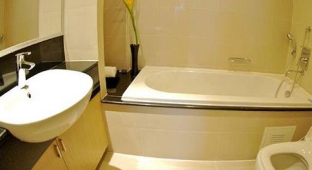 Бангкок: Dvaree Residence Montara Thonglor 25