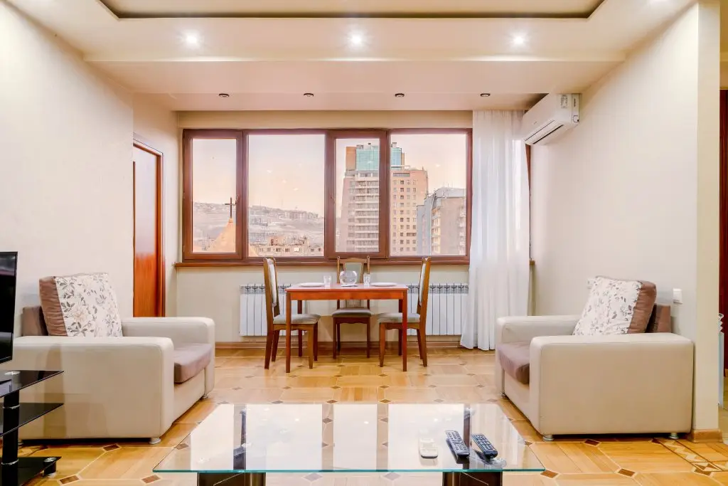 Ереван: Апартаменты 2BR/Near Opera/Overlooking Yerevan/Selfenter/Keygo 24