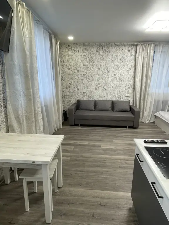 Петропавловск-Камчатский: Dvukhkomnatnaya kvartira na Telmana 2A Flat