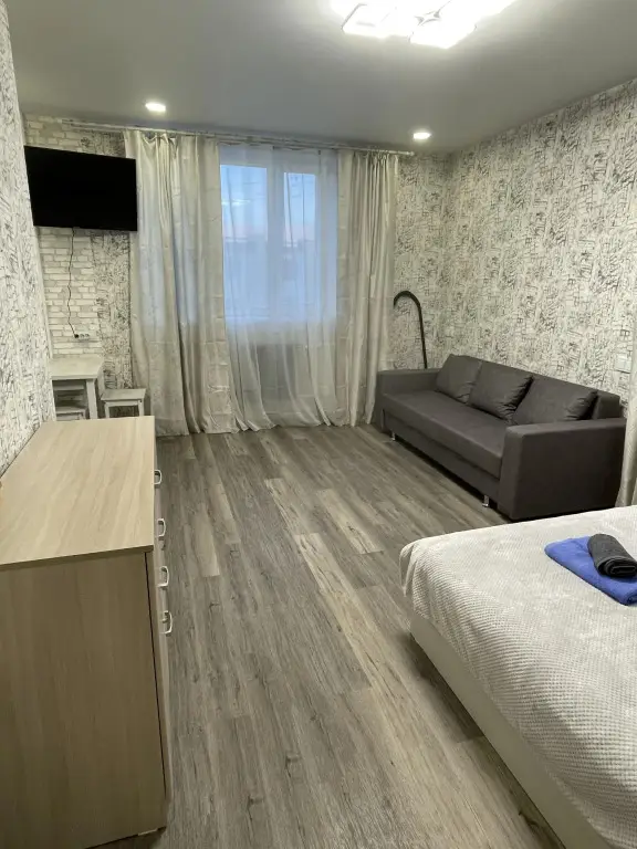 Петропавловск-Камчатский: Dvukhkomnatnaya kvartira na Telmana 2A Flat
