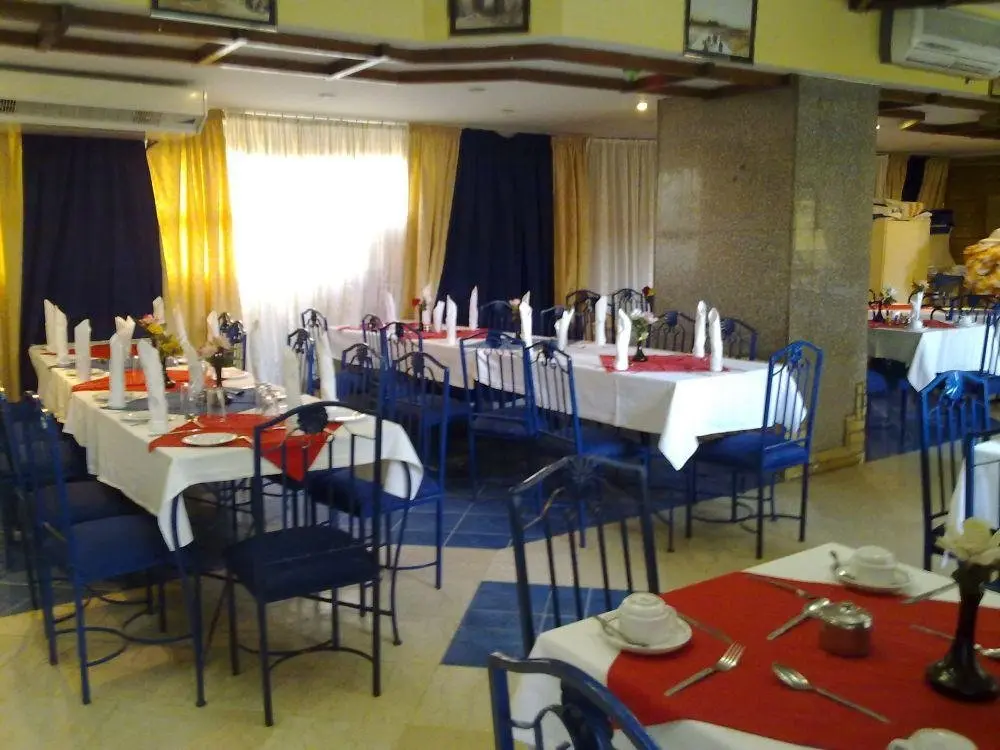 Луксор: Отель Gaddis Hotel, Suites and Apartments