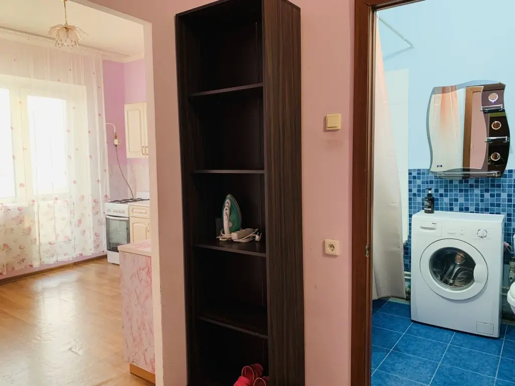 Якутск: Квартира 1 комн в центре Петра Алексеева 25/1