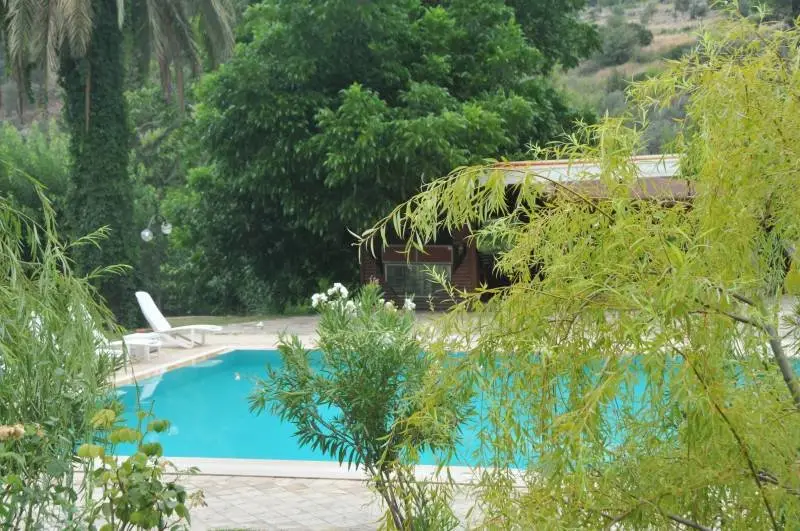 Исламлар: Hidden Garden Kalkan