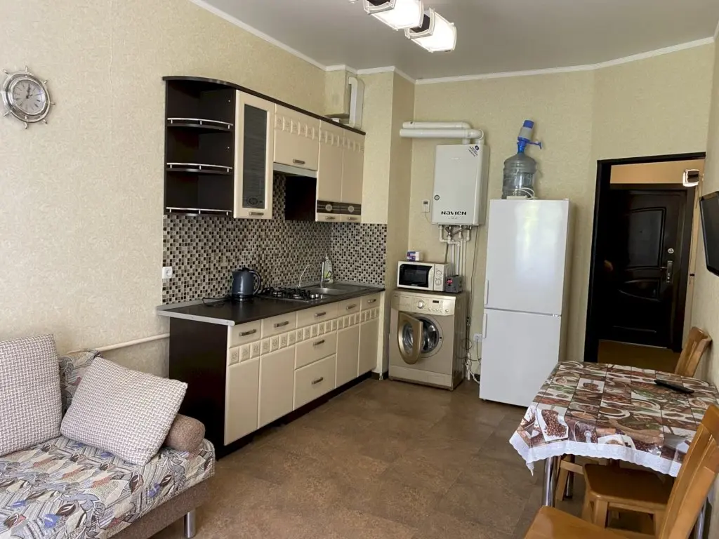 Геленджик: Апартаменты 395 Серафимовича 19