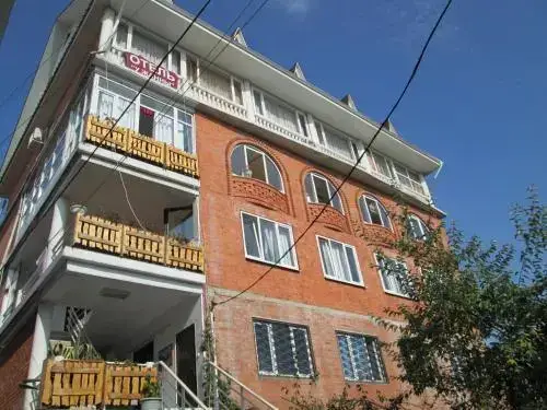 Сочи: Apartments U Zhanny