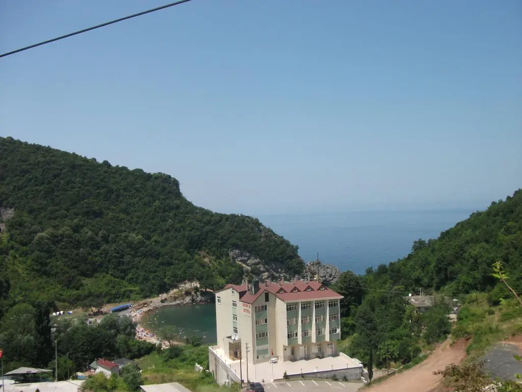 Чайджума: Deniz Otel Zonguldak