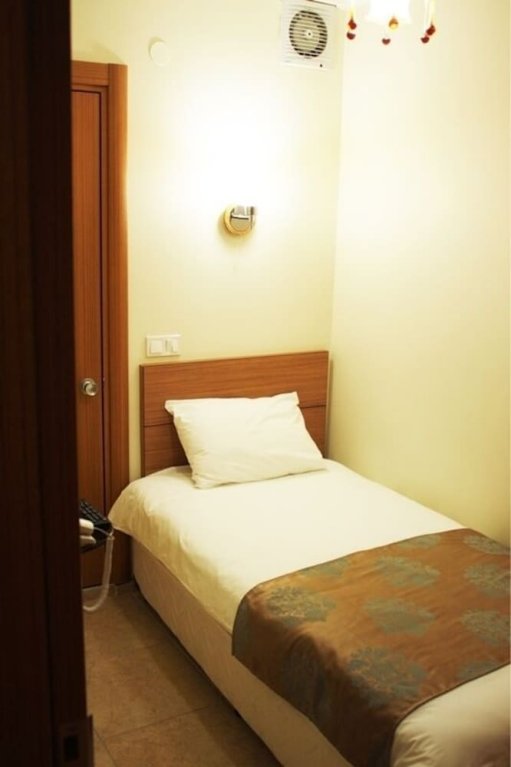 Стамбул: Hotel Nuhoğlu