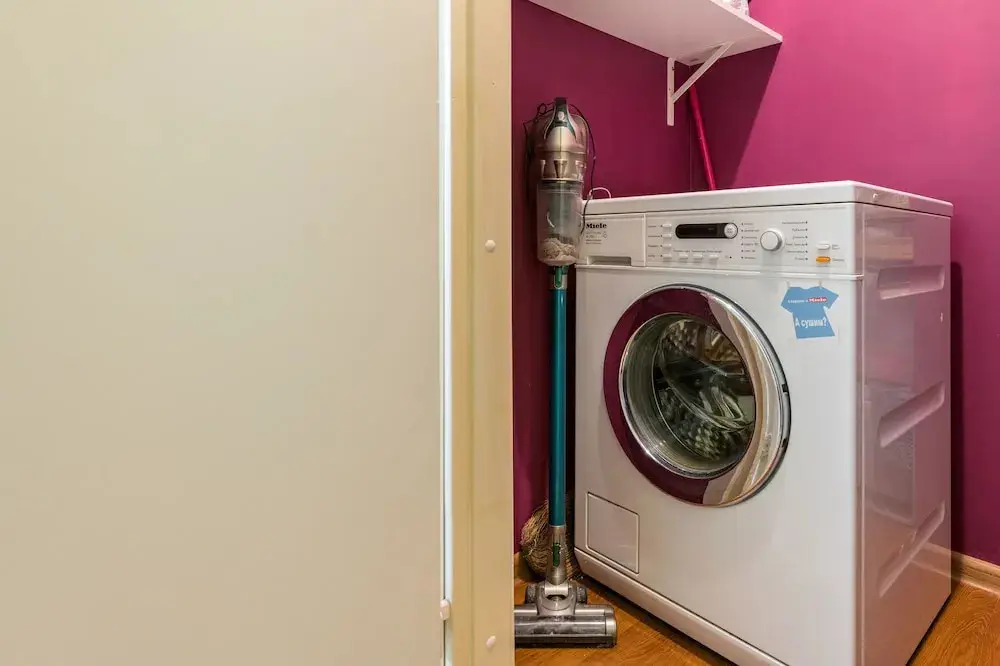Санкт-Петербург: Apartment Butlerova 40
