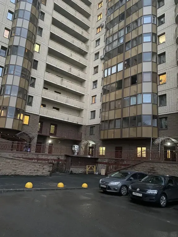 Санкт-Петербург: Apartment Butlerova 40