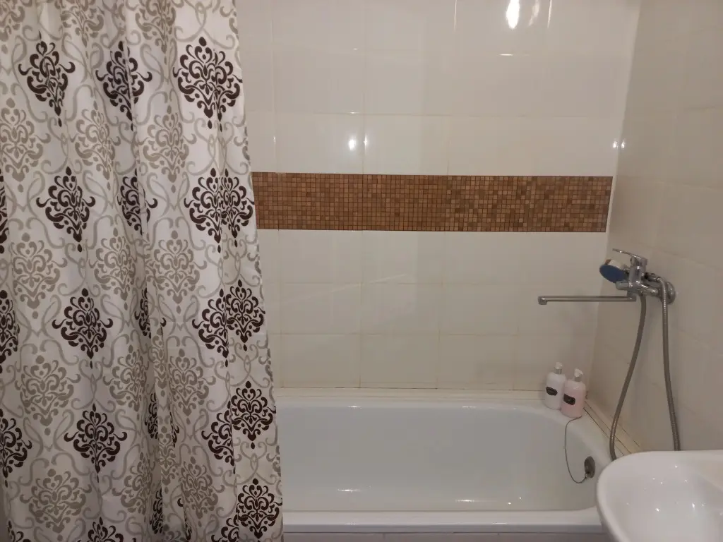 Пермь: Квартира Апартаменты KOMFORT HOUSE Революции 54