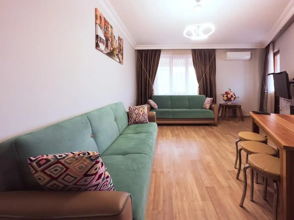 Стамбул: Yildirim Life Apart
