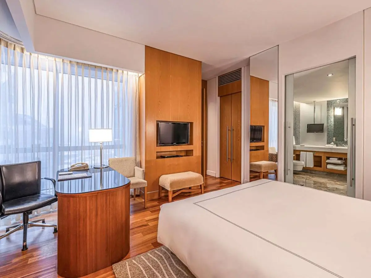 Отель Swissotel Красные Холмы — фото 1