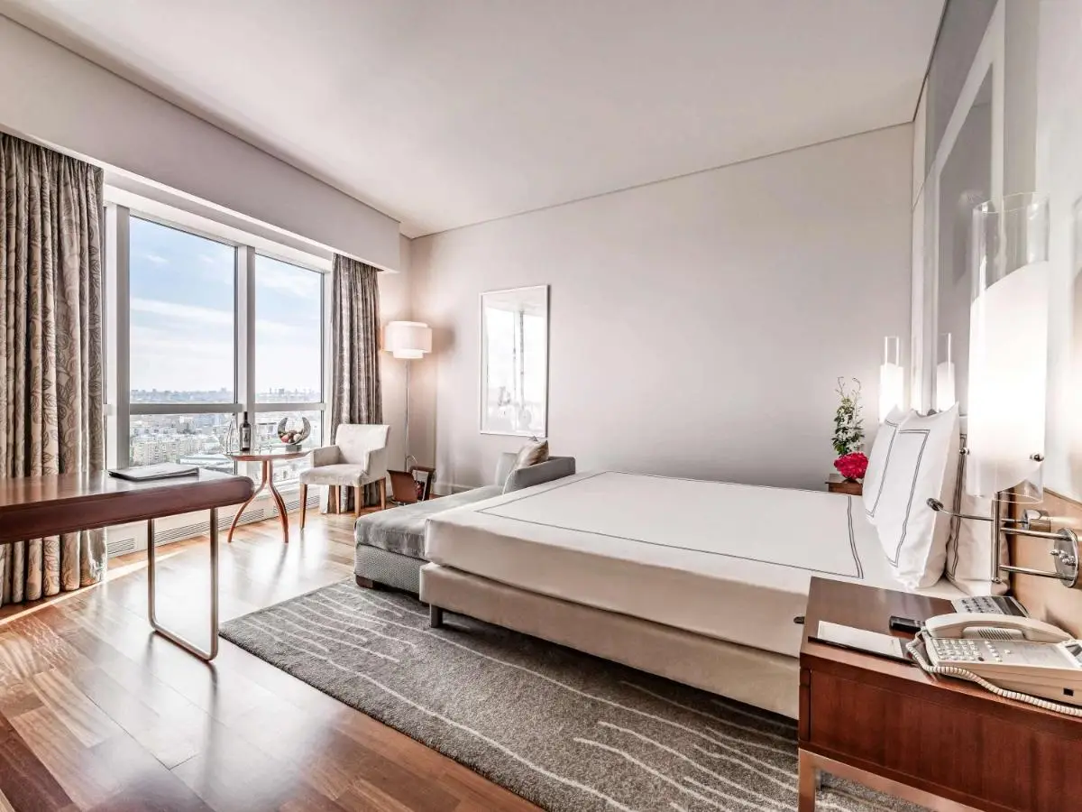 Москва: Отель Swissotel Красные Холмы