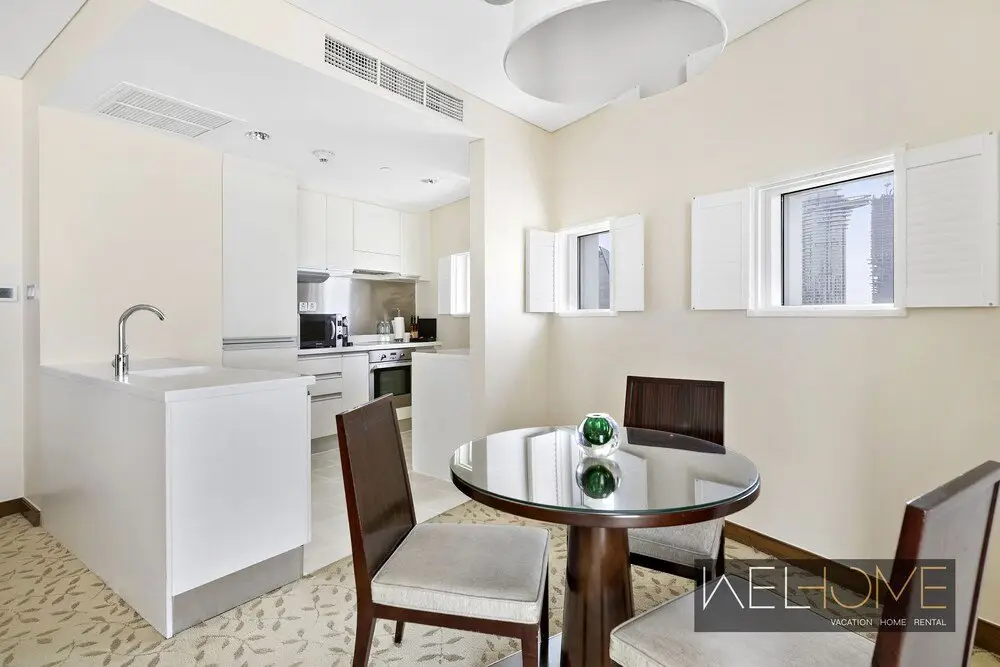 Дубай: WelHome - Breathtaking Apt with Partial View of Burj Khalifa
