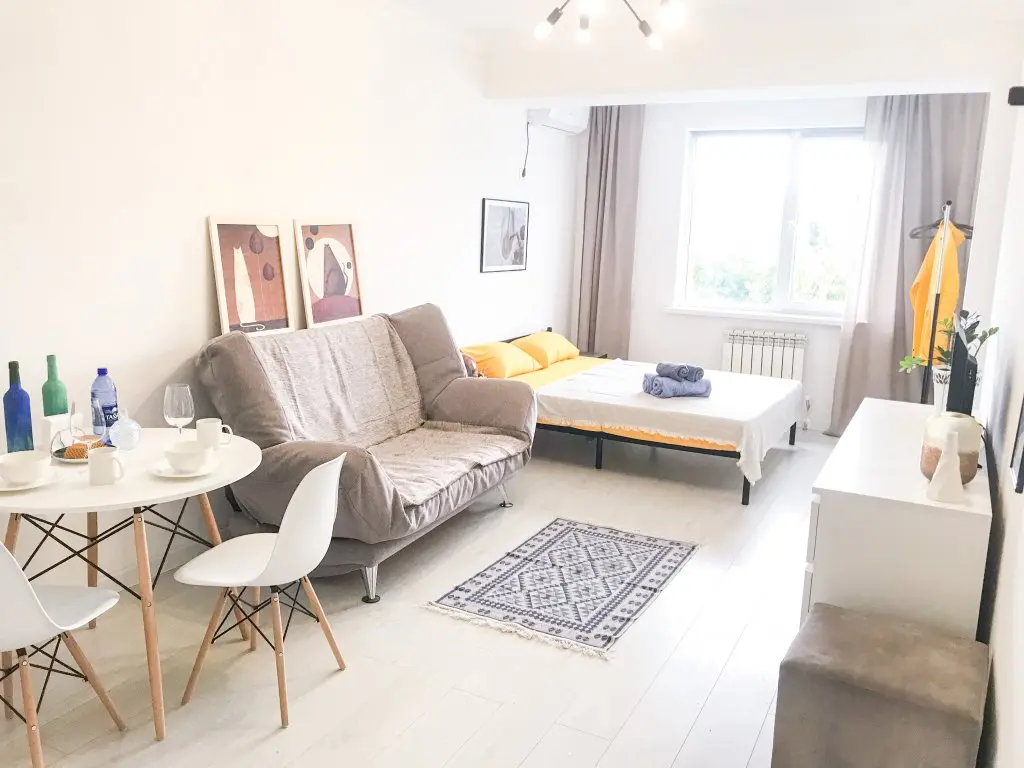 Алматы: Апартаменты ADT Beige and white