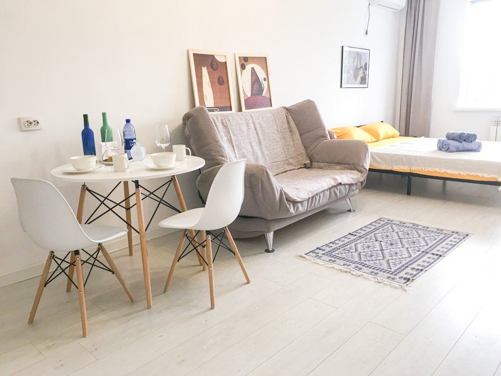 Алматы: Апартаменты ADT Beige and white