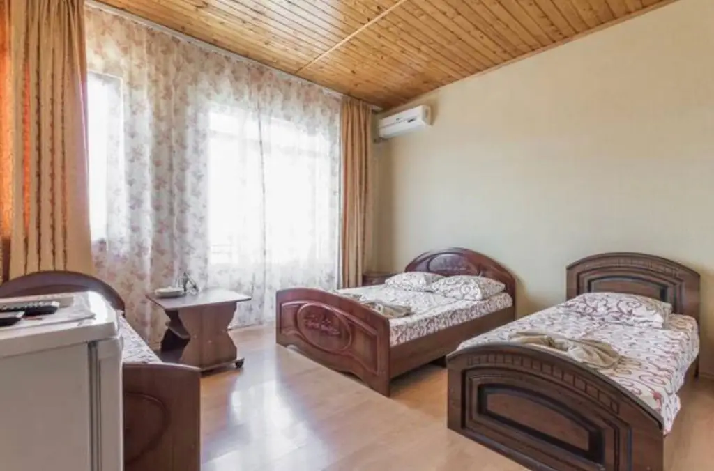Красная Поляна: Na Fermerskoj Guest House