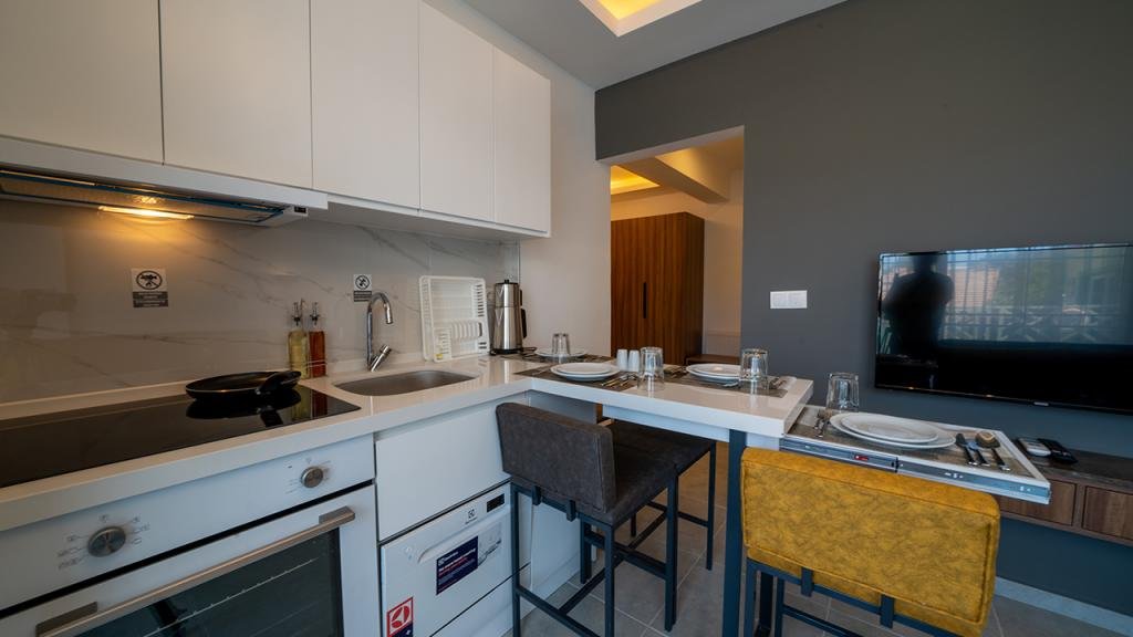 Фетхие: Midpoint Suites