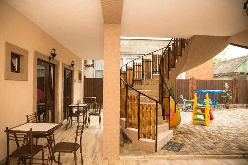 Архипо-Осиповка: Avrora Guest House
