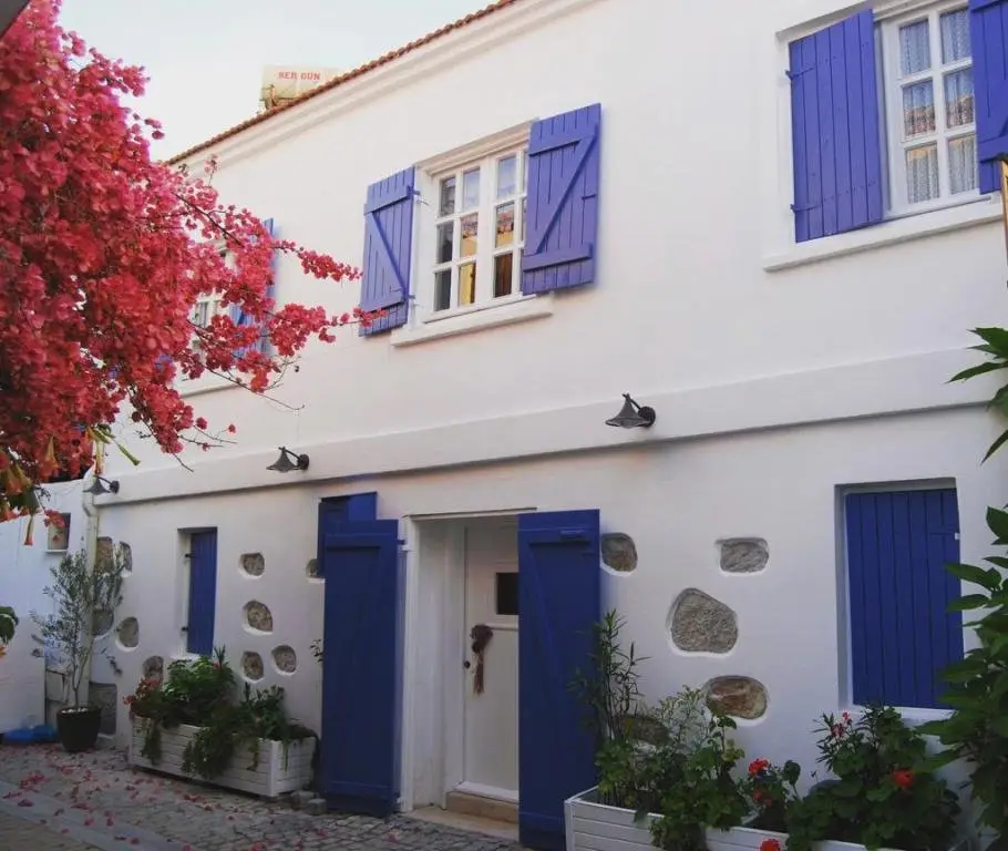 Çalıkuşu Butik Hotel Sığacık — фото 1