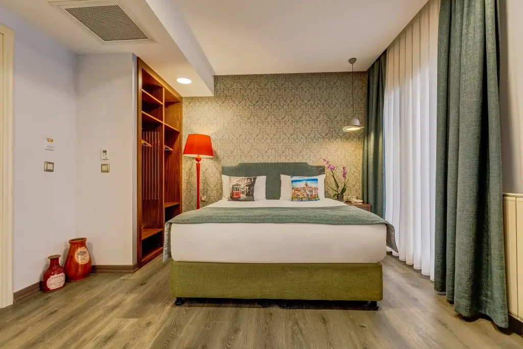 Стамбул: Hotel Sometimes Taksim