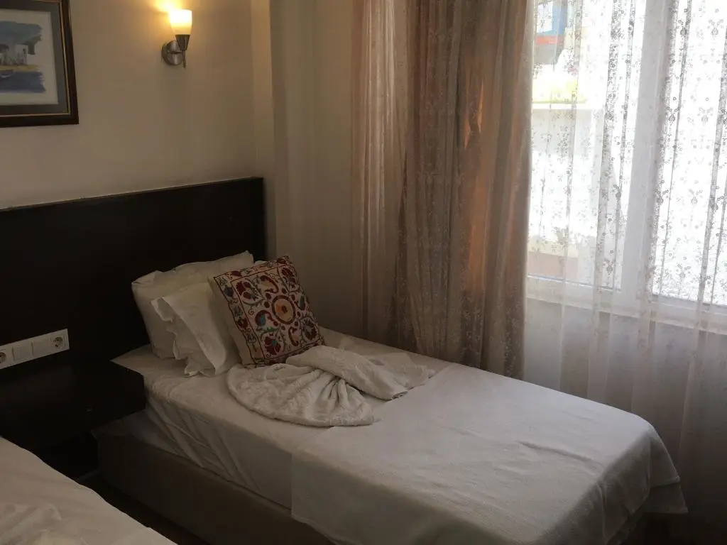 Кучуккую: Kucukkuyu Gumus Otel