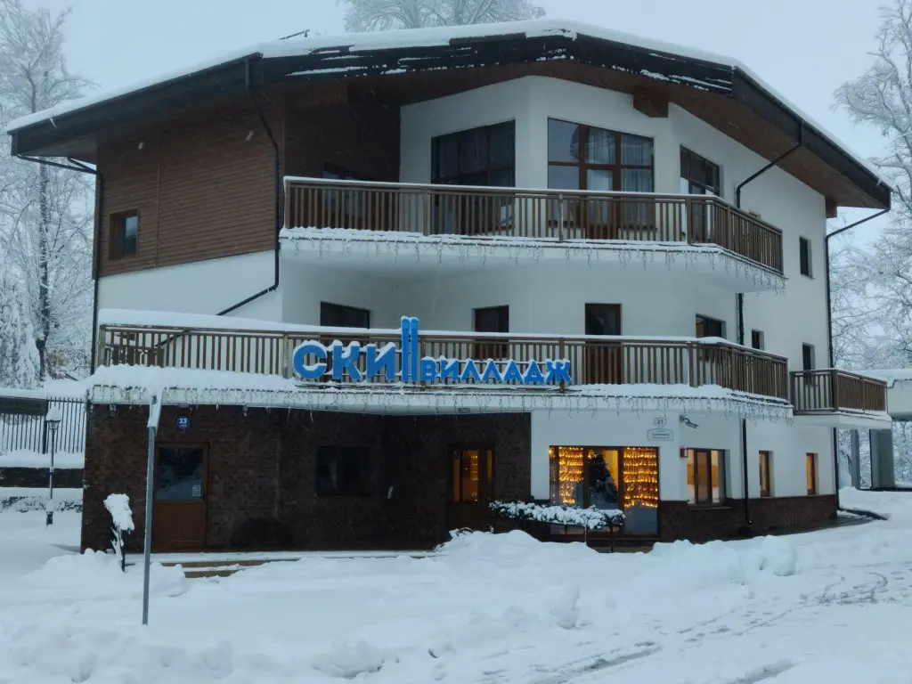 Эсто-Садок: Отель Ski Village