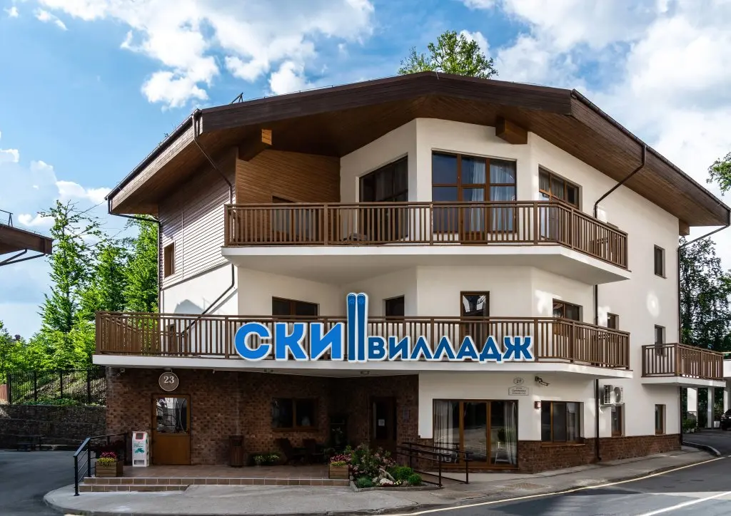 Эсто-Садок: Отель Ski Village