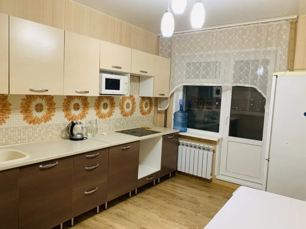 Якутск: Квартира Просторная 1Комн Рядом с Банковской