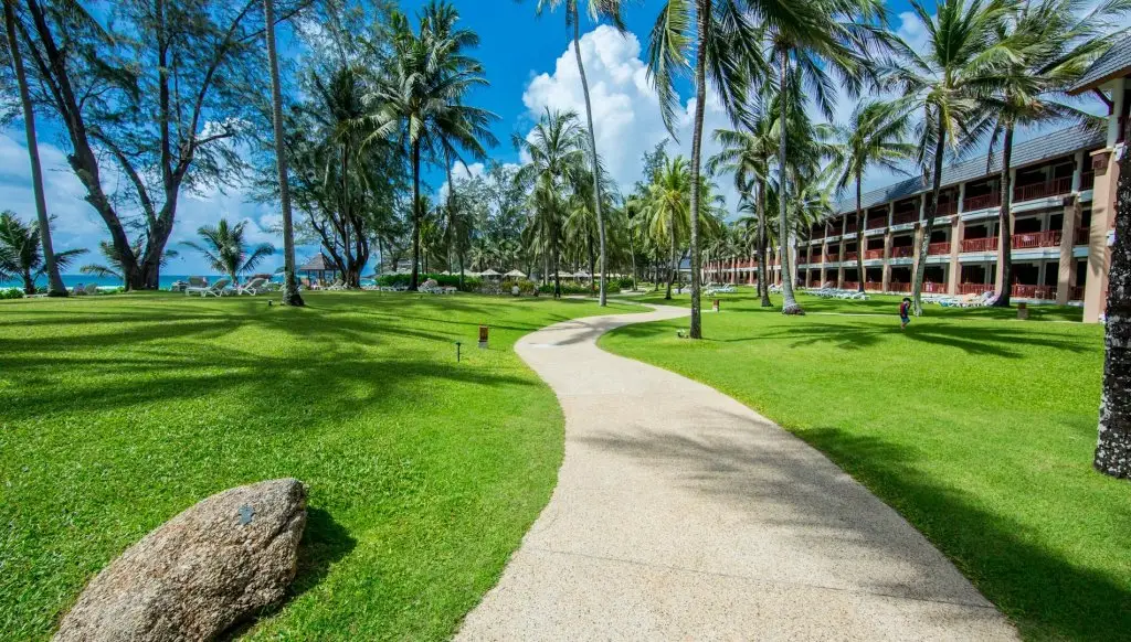Муанг: Katathani Phuket Beach Resort