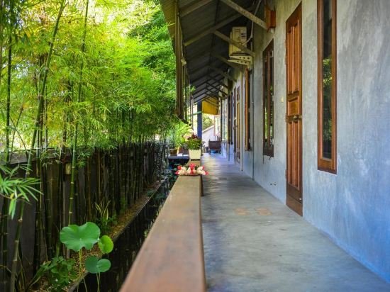 ThaiQoHo Guesthouse — фото 1