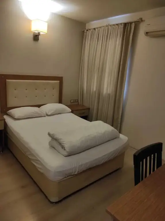 Адана: Şato Otel