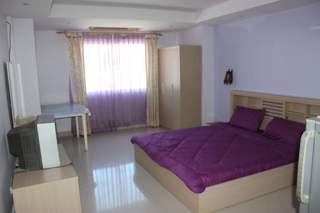 Паттайя: Ibiza Jomtien