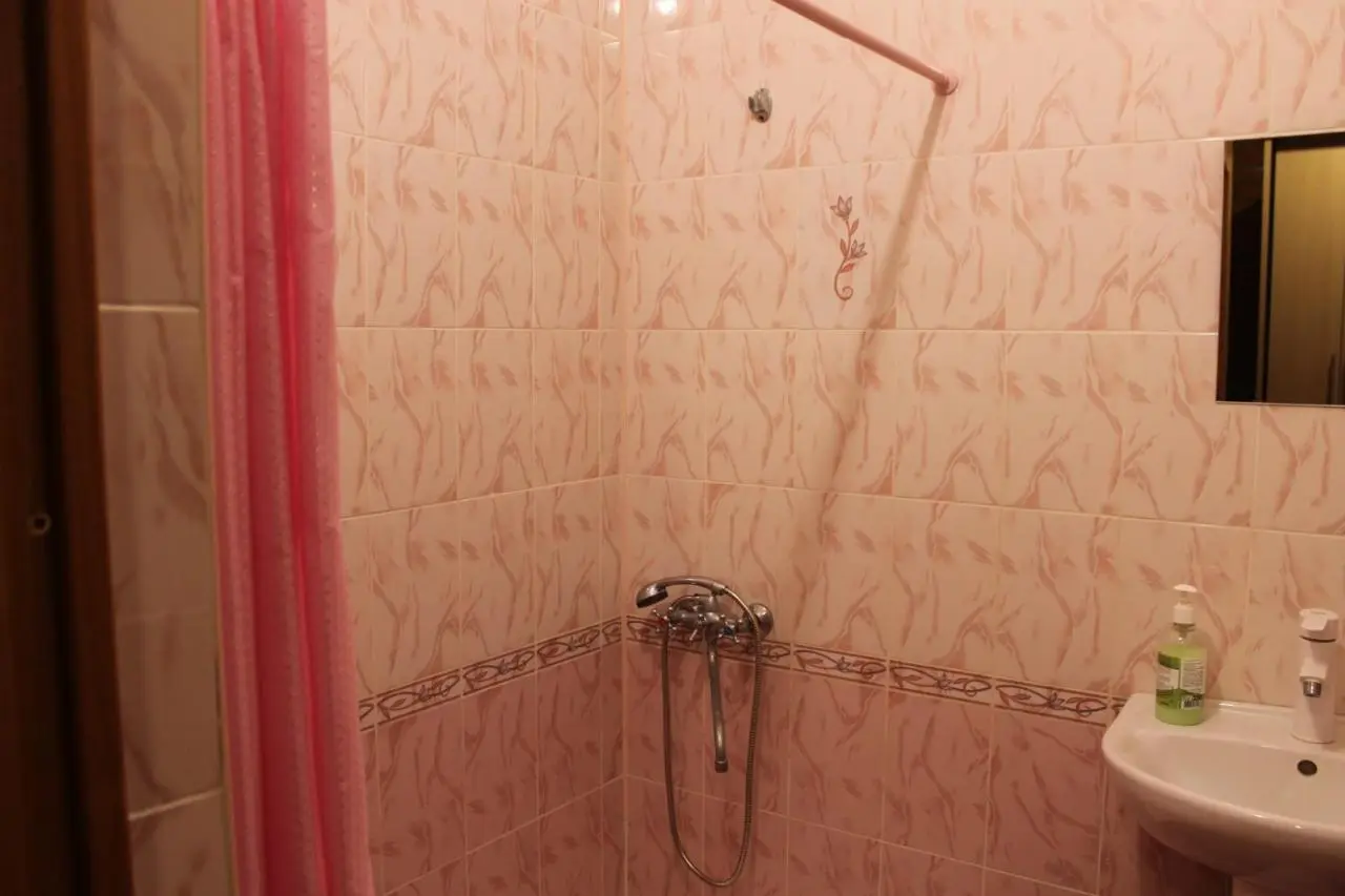 Голубицкая: Mini-Hotel Tsvetochnaya 54