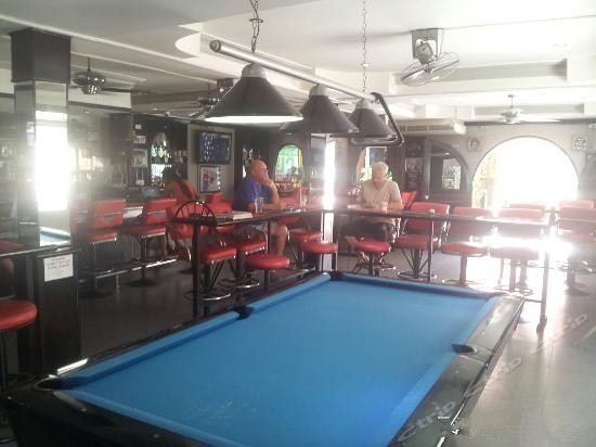 Sweethearts Bar — фото 1