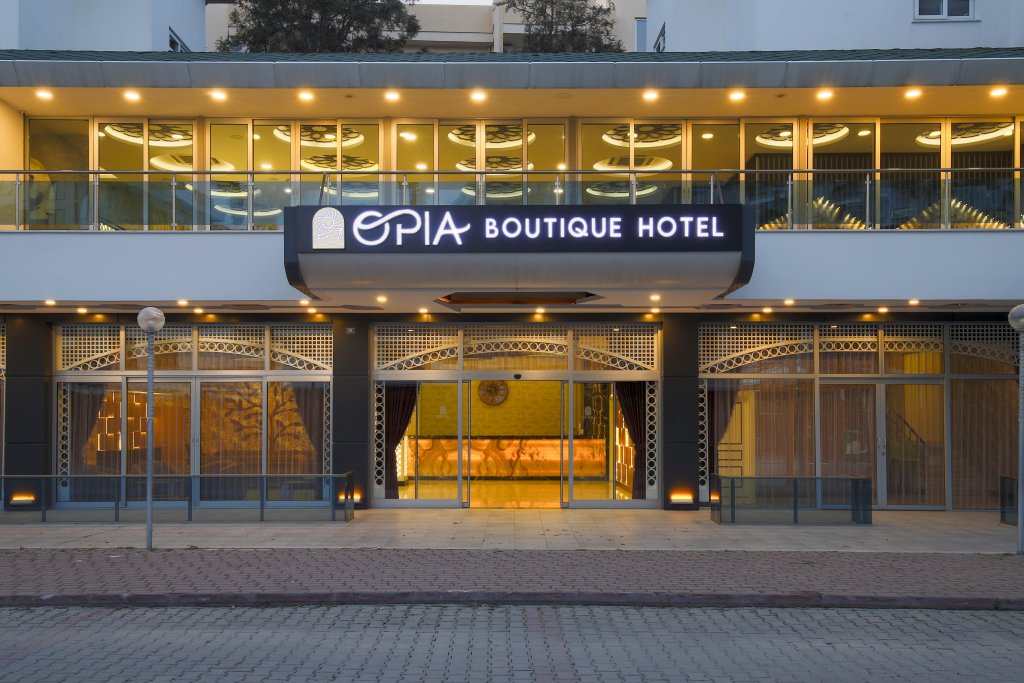 Opia Hotel — фото 1