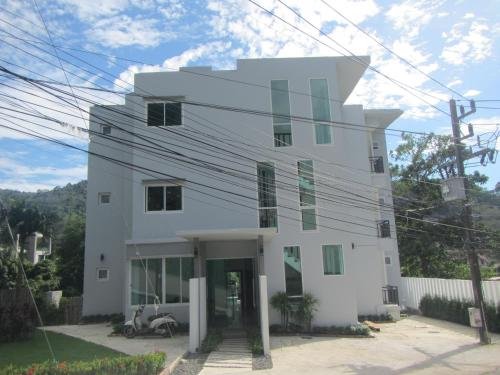 Lakeside Condominium — фото 1