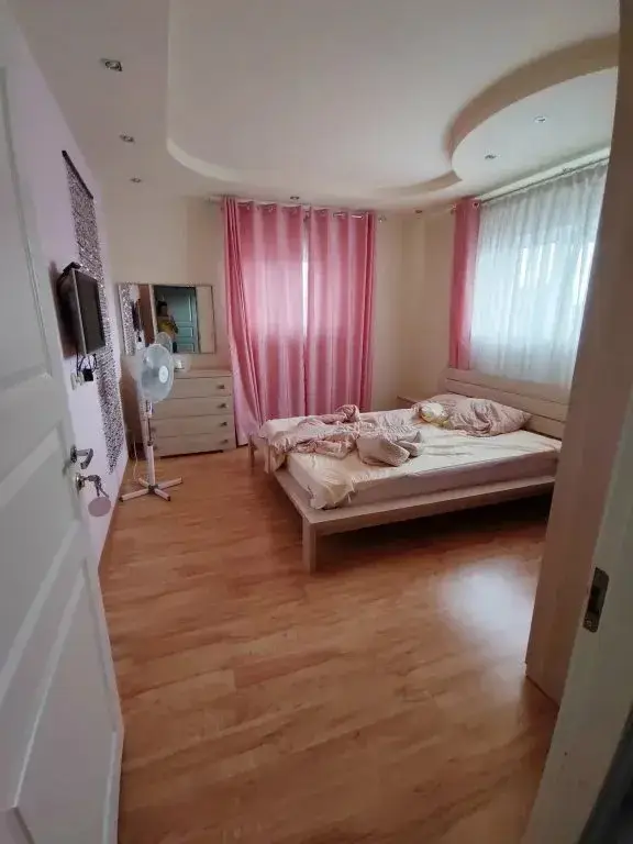 Псков: Krovat I Zavtrak Mini Hotel