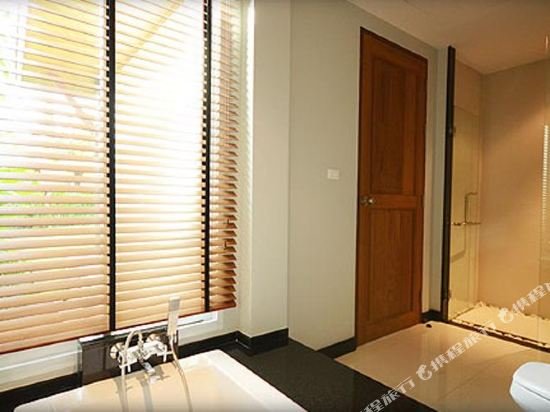 Тхаланг: Kiri Villa 5 Phuket