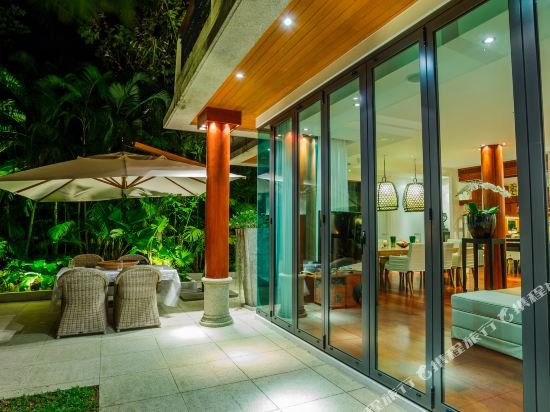 Тхаланг: Villa in The Garden  5 Bedrooms Villa