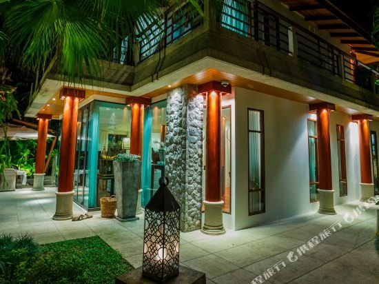 Тхаланг: Villa in The Garden  5 Bedrooms Villa