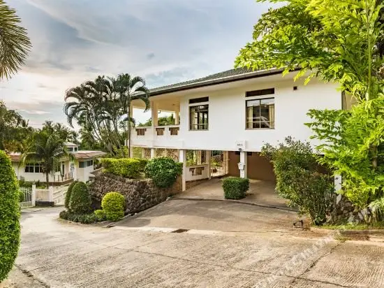 Муанг: Kata Beach Hillview Lutos Villa 7 Three Bedrooms with Pool Mountain View Villa