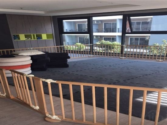 Паттайя: The Base Pattaya Infinity Pool 7 11 Sea View Room
