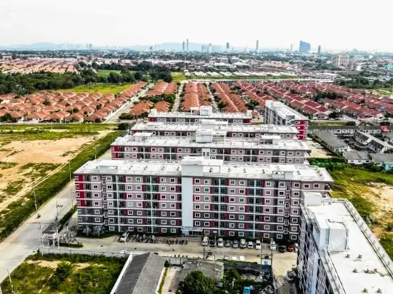 Паттайя: C. C. Condominium 2 Yi Qi Homestay