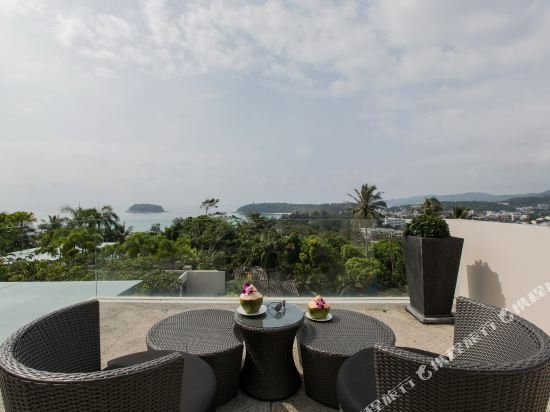 Муанг: The heights ocean view 2Bedroom unit C1